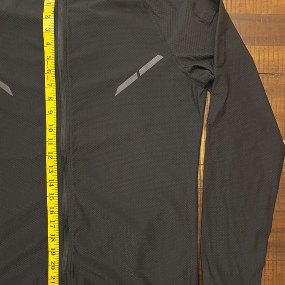 Light Running Jacket - Picture 5 of 8